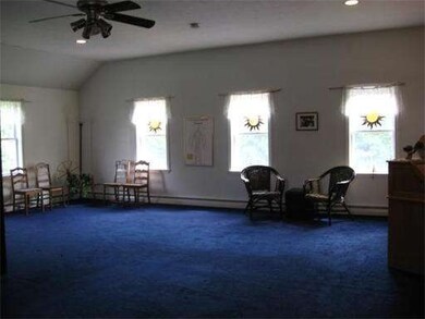 421 Mulpus Rd, Lunenburg, MA 01462 - photo 6