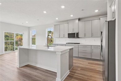 410 Barons Ct, Peters Township, PA 15637 - photo 6