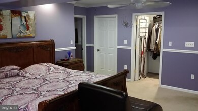 17067 Anns Brook Ct, Woodbridge, VA 22191 - photo 7