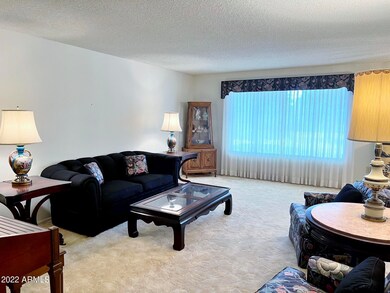 10601 W Edgewood Dr (12)