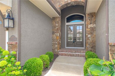 10423 W 168th Terrace, Overland Park, KS 66221 - photo 2