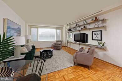 The Potomac Plaza Co-op unit 515, Washington, DC 20037 - photo 3