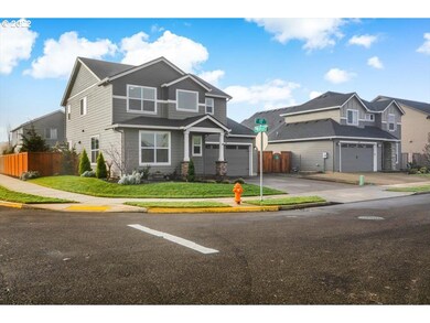 2197 SE 10th Place, Canby, OR 97013 - photo 2