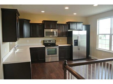 12729 Tamworth Dr, Fishers, IN 46037 - photo 6