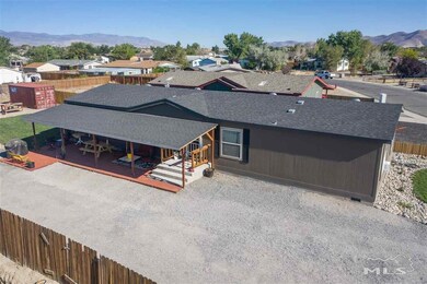 860 Jennys Ln, Fernley, NV 89408 - photo 2