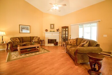 Family Room.jpg