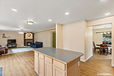 7450 Randamar Place, Anchorage, AK 99507 - photo 5