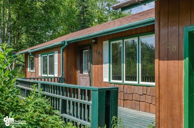 1201 W Gail Dr Wasilla AK-large-018-Porc
