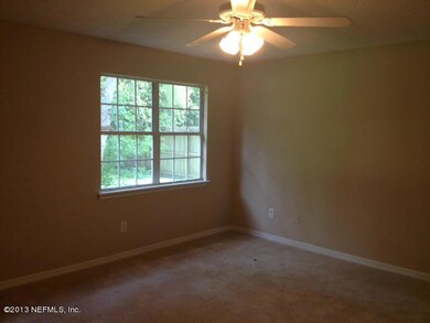 2875 Dickie Ct, Jacksonville, FL 32216 - photo 7