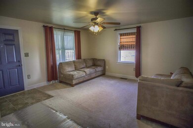 1409 Edenville Rd, Chambersburg, PA 17202 - photo 3