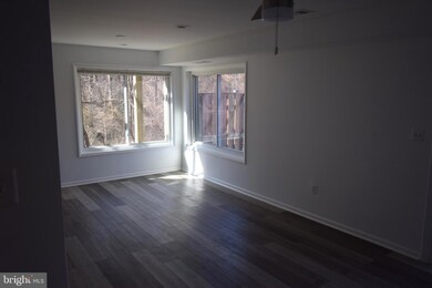 5752 Thunder Hill Rd, Columbia, MD 21045 - photo 3