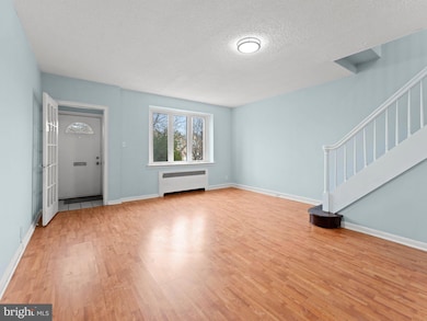 3552 Chippendale Ave, Philadelphia, PA 19136 - photo 4