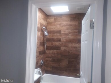 2737 Ashland Ave, Baltimore, MD 21205 - photo 4