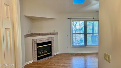 160 Lakeside Dr, Crossville, TN 38558 - photo 4