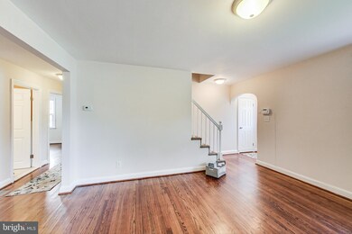 1716 Park Ave, Halethorpe, MD 21227 - photo 6