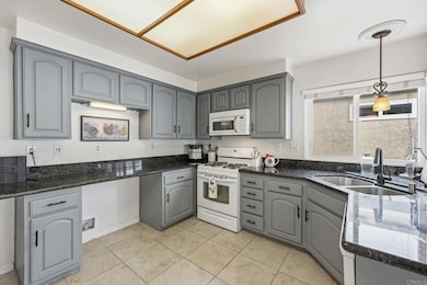 270 Chestnut Way, Oceanside, CA 92057 - photo 3