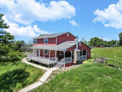 163 N Quinella Ct, Springtown, TX 76082 - photo 3