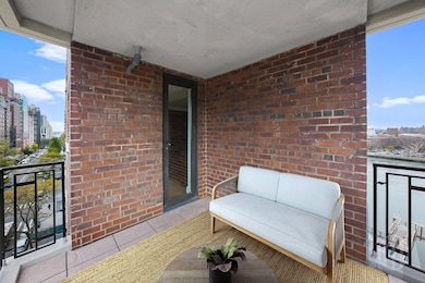 45 E End Ave unit 10F, New York, NY 10028 - photo 6