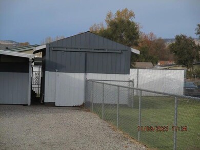 3315 Bristol Ave, Klamath Falls, OR 97603 - photo 4