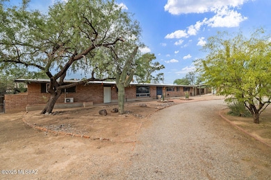8072 E Mi Casita St, Tucson, AZ 85715 - photo 6