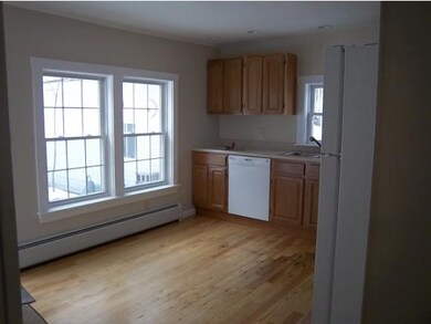 104 Waukewan St, Meredith, NH 03253 - photo 4