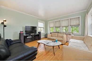 6018 N Fairfield Ave, Chicago, IL 60659 - photo 2