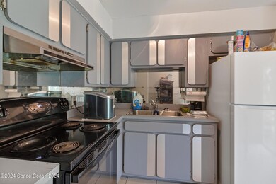 324 Bay Ave, Cocoa, FL 32922 - photo 3