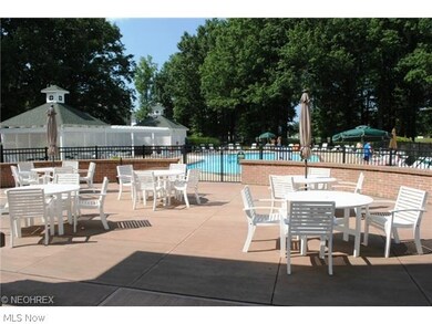 1314 Aqua Marine Blvd, Avon Lake, OH 44012 - photo 5