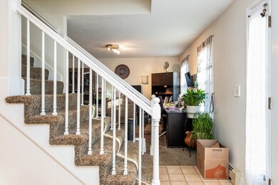 216 Poplar St, Manchester, NH 03104 - photo 3