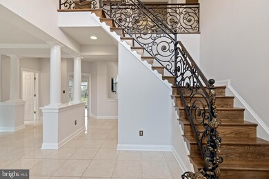 1068 Cedar Chase Ct, Herndon, VA 20170 - photo 4