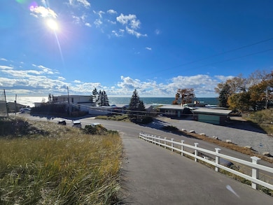 17778 N Shore Estates Rd, Spring Lake, MI 49456 - photo 4