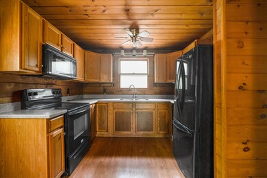 392 Leisure Ln, Limerick, ME 04048 - photo 6