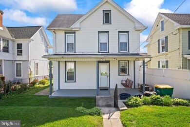 212 Park St, Waynesboro, PA 17268 - photo 2