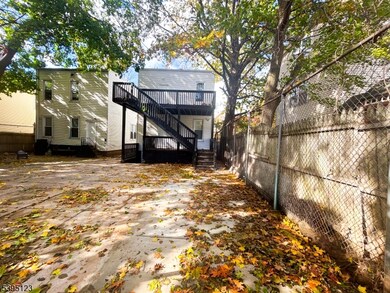 676 S 20th St, Newark, NJ 07103 - photo 4