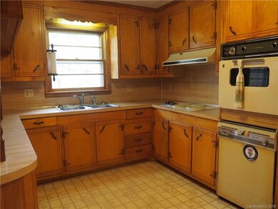 1430 Briar Creek Dr, Shelby, NC 28152 - photo 6