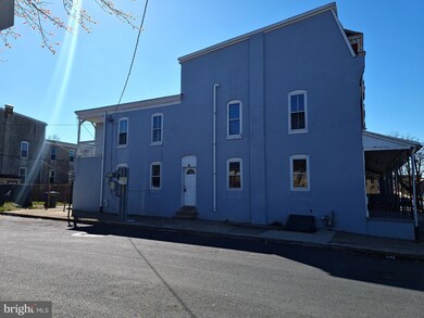 322 Bern St, Reading, PA 19601 - photo 4