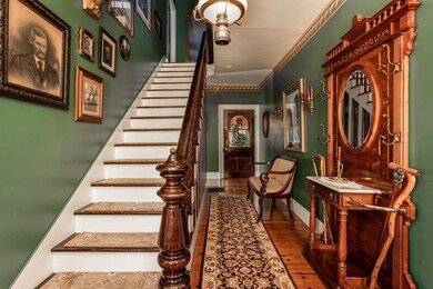 119 S High St, Edinburg, VA 22824 - photo 5