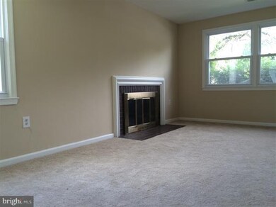 1311 Potomac Heights Dr unit 27, Fort Washington, MD 20744 - photo 5