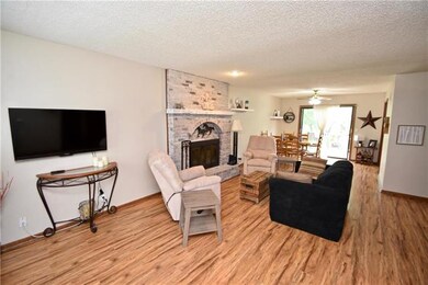 13911 W 88th Terrace, Lenexa, KS 66215 - photo 4