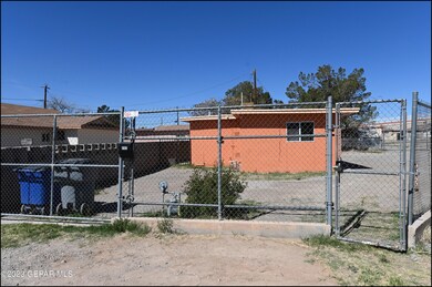 8162 Sharp Rd, El Paso, TX 79907 - photo 4
