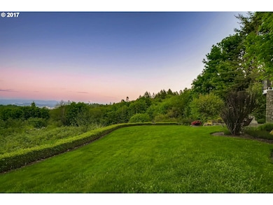 814 NW Spring Ave, Portland, OR 97229 - photo 6