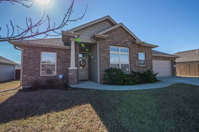 5802 Mahon Dr Columbia MO-print-043-35-F