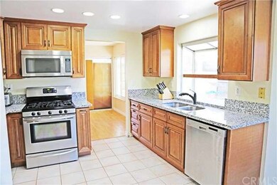 Upgraded Beautiful Kitchen with Brand New Granite 