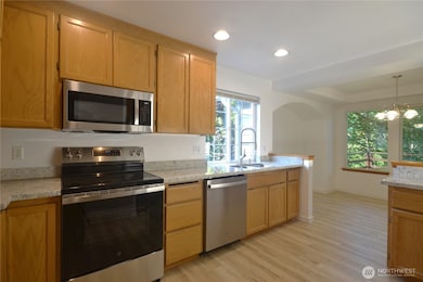 10415 Whitman Ave SW, Lakewood, WA 98499 - photo 5