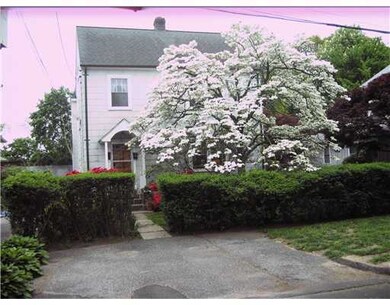 110 Halstead Ave unit 2, Greenwich, CT 06831 - photo 2