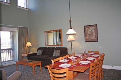 426/428 Qtr I V Jackson Gore Inn, Ludlow, VT 05149 - photo 4