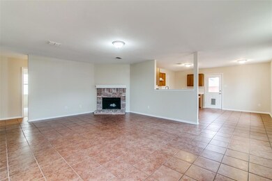 1004 Chilton Dr, Wylie, TX 75098 - photo 5