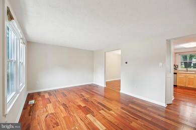 7215 Carved Stone, Columbia, MD 21045 - photo 7