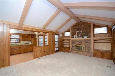 Wide open floor plan with vaulted ceilings