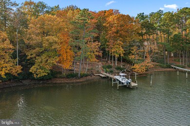 941 Wilton Coves Dr, Hartfield, VA 23071 - photo 3